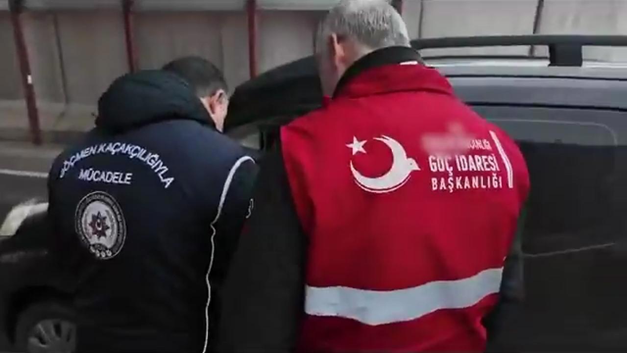 İstanbul'da 31 göçmen kaçakçısı ve 981 düzensiz göçmen yakalandı