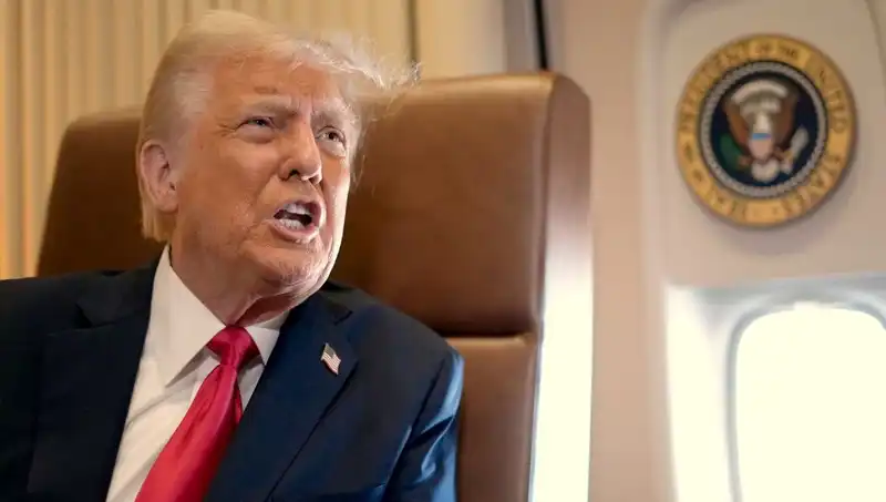 Trump’ın Resminin Üzerine Basılacağı Dolar İçin Yasa Tasarısı!
