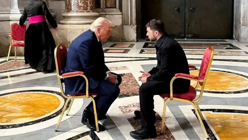 Zelenski: Trump ile en iyi görüşmemiz Vatikan'da gerçekleşti!
