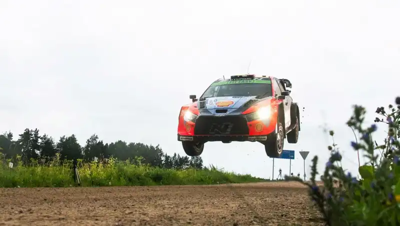 Otomobil Rallisinde Trajedi: İki Seyirci Hayatını Kaybetti