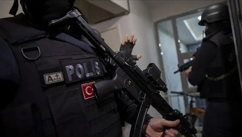 Adana Merkezli Çeteler İçin Büyük Operasyon: 80 Gözaltı!