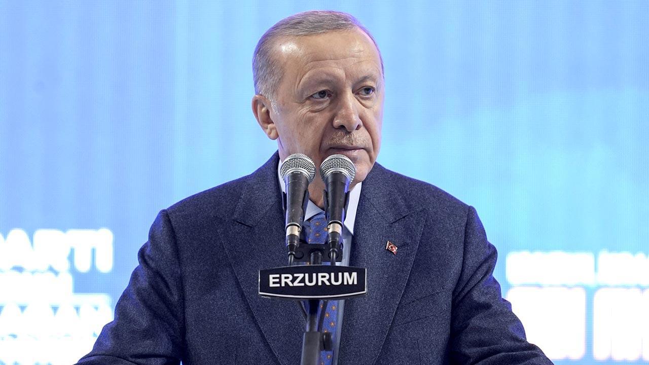 Cumhurbaşkanı Erdoğan, Türkiye'nin Bölgenin Kilit Ülkesi Olduğunu Vurguladı