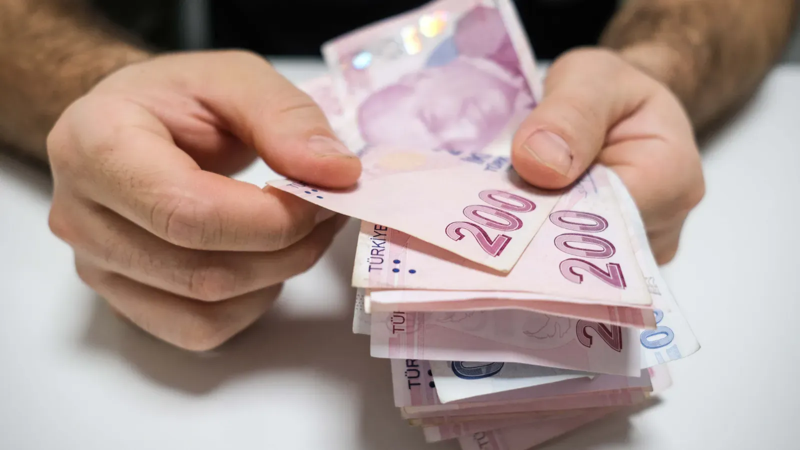 Türk-İş Raporu: Açlık Sınırı 20,6 Bin TL’ye Yükseldi