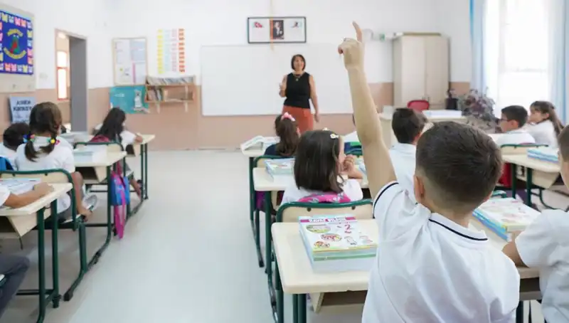 Bayram Öncesi Öğretmenlere Ek Ders Ödemeleri Yatacak mı?