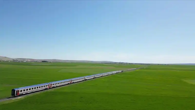 Diyarbakır Ekspresiyle Malatya'ya İlk Yolculuğun Coşkusu