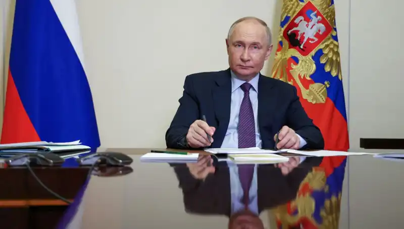 Putin'in Suriye Stratejisi: Esad'ı Koruma Planları