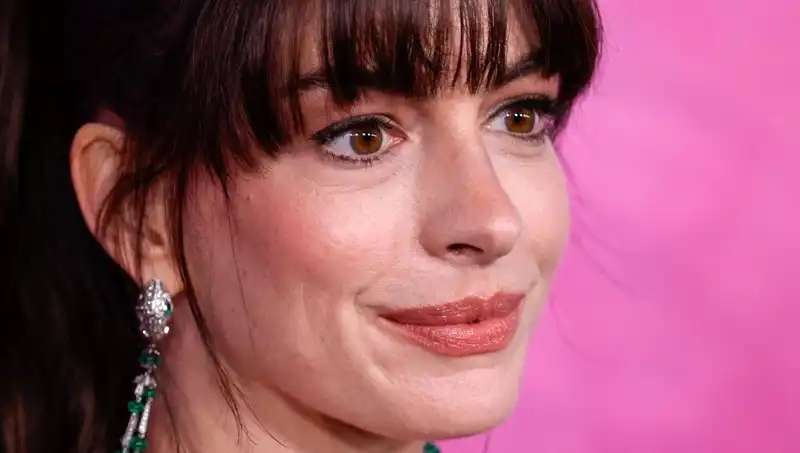 Hollywood'un Karanlık Estetik Sırları: Yüzlere Ölü İnsan Derisi Enjeksiyonu