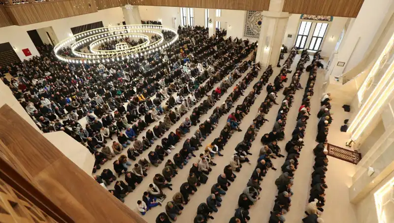 Cuma Namazı İçin Saatler: 4 Nisan 2025'te Hangi İllerde Ne Zaman Kılınacak?