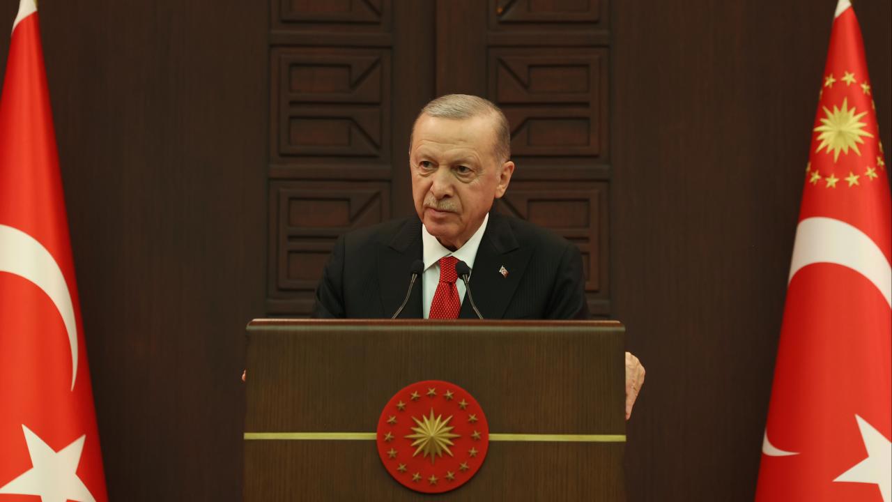 Cumhurbaşkanı Erdoğan, küresel barış için diplomatik temaslarını artırdı