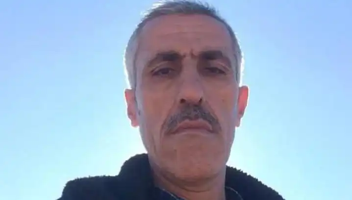 Gençleri "Çime Basmayın" Diye Uyarırken Bıçaklı Saldırıya Uğrayan Adam