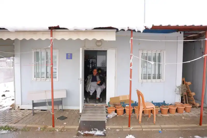 Depremin 6. Gününde Yaşama Umutla Sarılan Kahraman