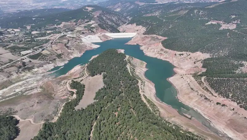 Denizli'de Su Krizi: Doluluk Yüzde 23'e Düşerken Tasarruf Çağrısı Yapıldı
