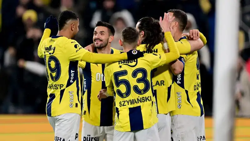 Kadıköy'de Şampiyonluk İddiası: Takımlar Hedefe Kilitlendi!