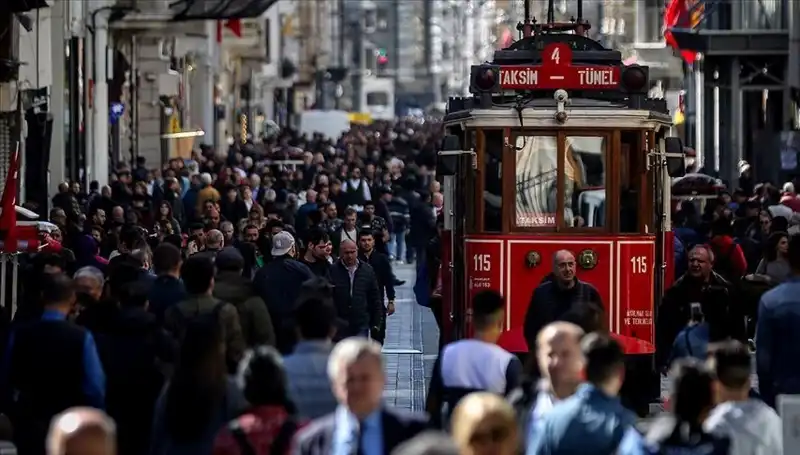 Türkiye'nin Nüfus Artışı: Beklentiler ve Sonuçlar Üzerine Değerlendirmeler