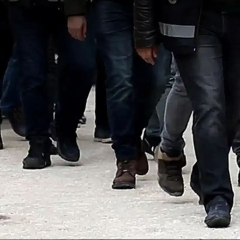 87 Milyon Liralık Dolandırıcılıkta 22 Kişi Operasyonla Yakalandı!