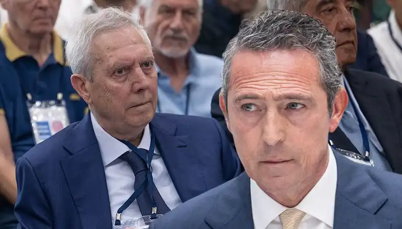 Fenerbahçe Divan Kurulu’nda Şok Gelişme: Aziz Yıldırım Adaylık Açıklaması Yaptı!