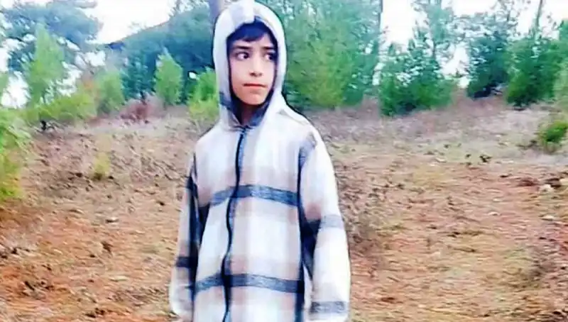 Bünyamin'in Başı Sağ Eğildi: Acı Haber ve Gözyaşları