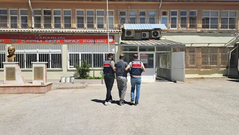 Kırmızı Bültenle Aranan Suçlu Eskişehir’de Yakalandı: Detaylar Şok Edici