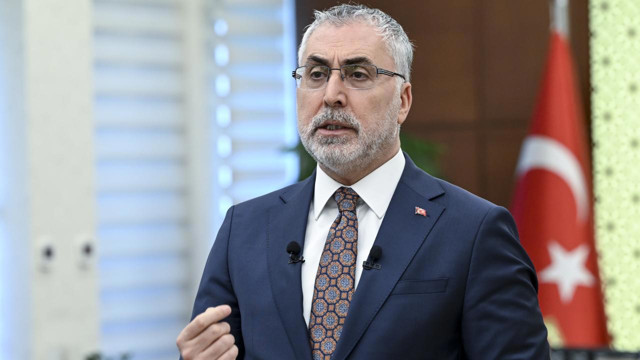 Bakan Işıkhan, Asgari Ücret Hakkındaki Görüşlerini Paylaştı