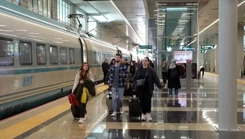 YHT Seferlerinde Yeni Dönem: Ek Seferler Hızla Geliyor