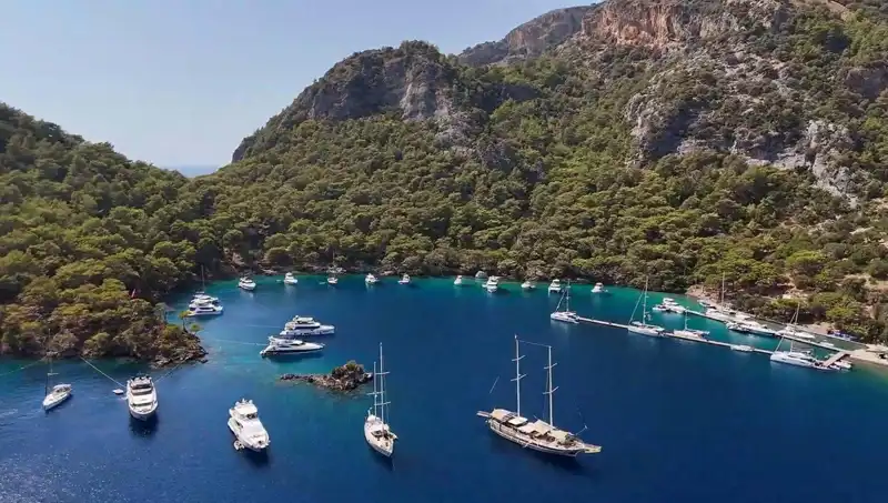 Göcek Koylarında Yeni Düzenleme: Müzik Çalma Yasağına Dikkat!