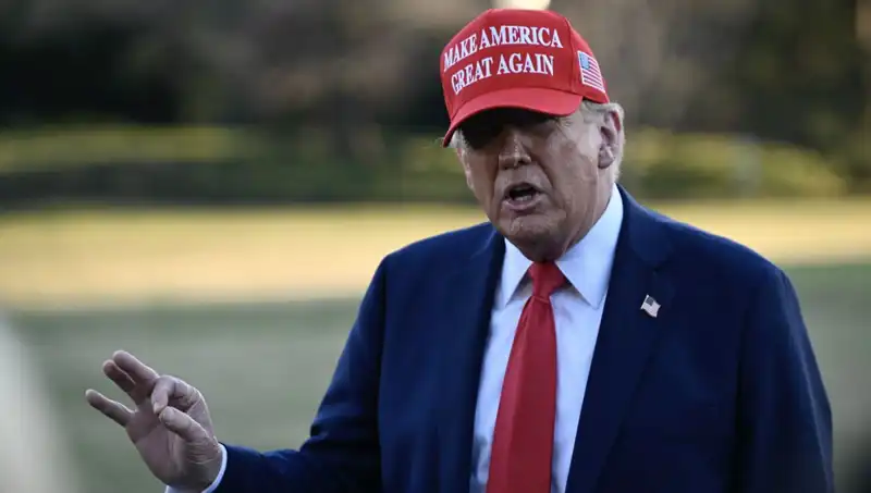 Trump'tan Dikkat Çeken Açıklama: Ukrayna'nın Savaş Tehdidi ve Koruyucu Rolü