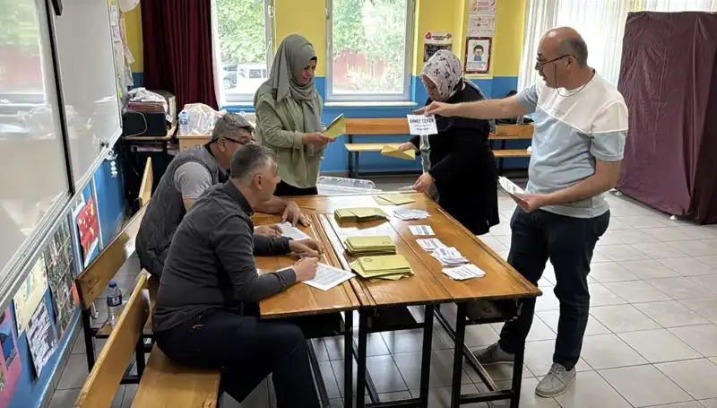 Türkiye’nin 405 Mahallesi ve Köyü Yeni Muhtarlarını Seçti!