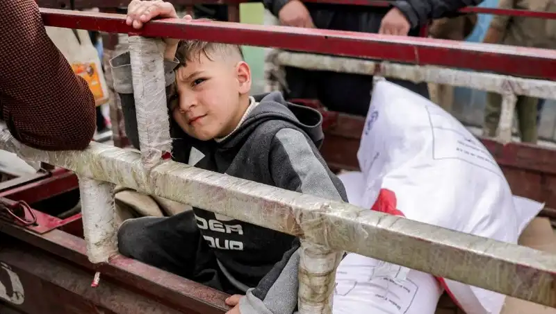 Gazze'de Un Krizi: Fırınlar Kepenk İndirirken İnsanların Umutları Tükeniyor