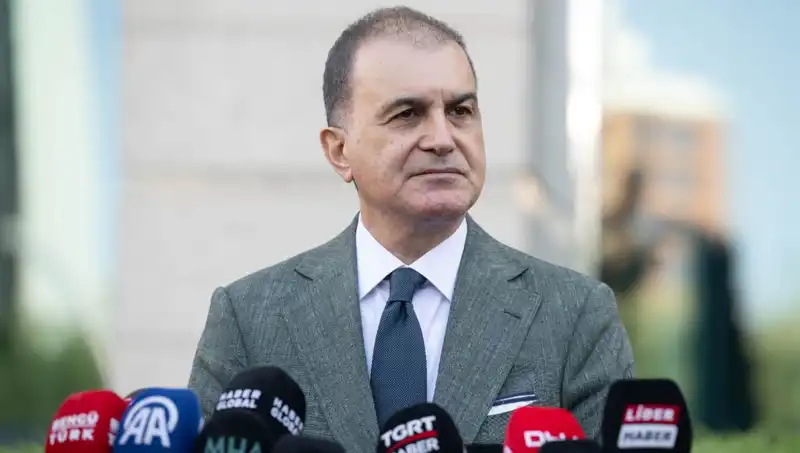 Ömer Çelik’ten Özel’e Sert Tepki: Meşru Demokratik Alan Tehdidi