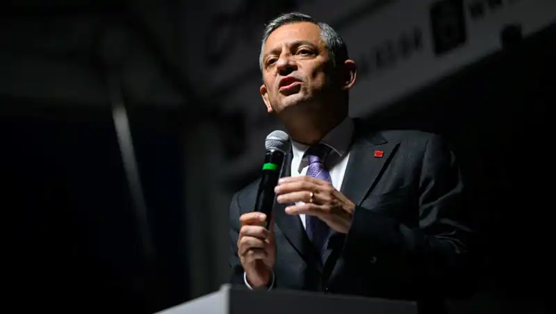 Özgür Özel, Emekli İkramiyeleri İçin Hükümete Sert Tepki Gösterdi