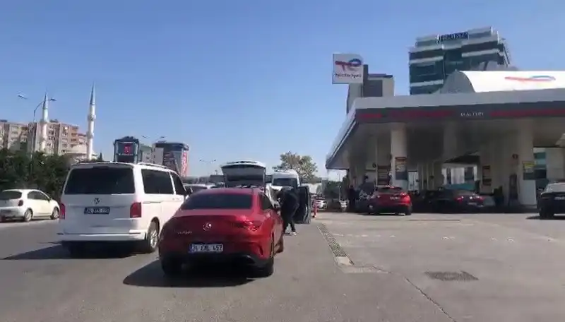 Deprem Sonrası Akaryakıt İstasyonlarında Uzun Kuyruklar Neden Oluştu?