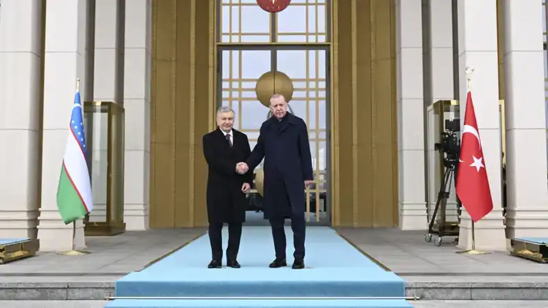 Özbekistan Cumhurbaşkanı Mirziyoyev Ankara'da: Yeni Bir Dönüşüm Başlıyor