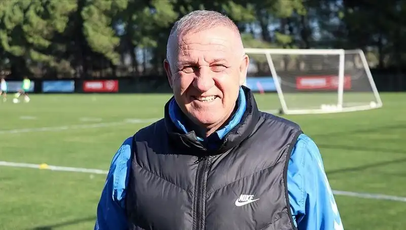 Ankaragücü'nde Şok Gelişme: Mesut Bakkal Gönderildi