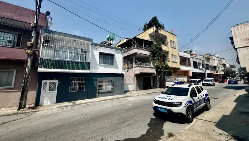 Silah Sesleri Sonrası Akılalmaz Olay: Anne Kızın Cansız Bedeni Bulundu