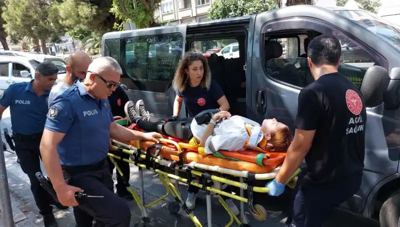 Samsun'da Minibüs, Kamyona Çarptı: Kaza Anının Detayları Ortaya Çıktı