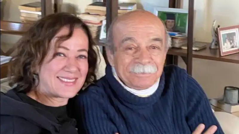 Bennu Yıldırımlar'dan Acı Haber: Babası Hayatını Kaybetti