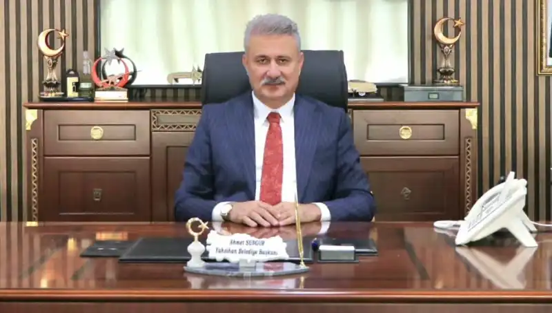 Yahşihan Belediye Başkanı Ahmet Sungur Gözaltına Alındı: AK Parti'den Olayla İlgili Açıklama
