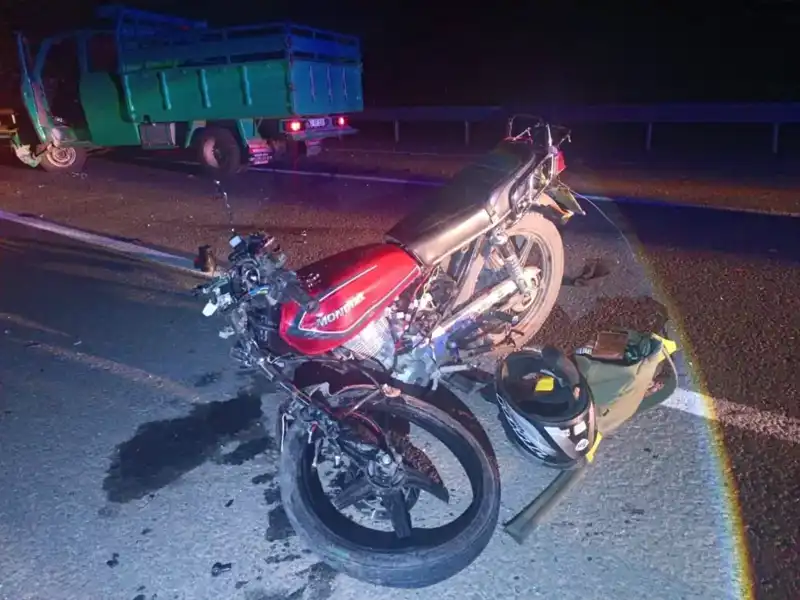 Kuzenlerin Trajik Kazasında Kamyonet ve Motosiklet Çarpıştı