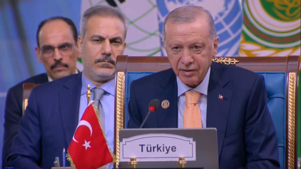 Cumhurbaşkanı Erdoğan'dan Suriye için çağrı: "Temennimiz terörden arındırılmış bir Suriye"